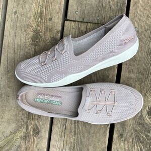 SKECHERS Shoes Slip On Taupe Pink AIR COOLED MEMORY FOAM Size 11